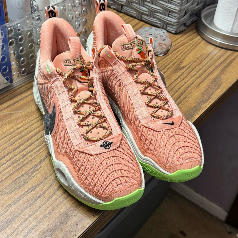 Nike Cosmic Unity 'Floral' Agate NEW without box